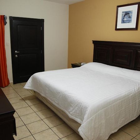 Apart Hotel Pico Bonito La Ceiba Chambre photo