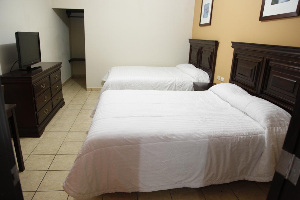 Apart Hotel Pico Bonito La Ceiba Chambre photo