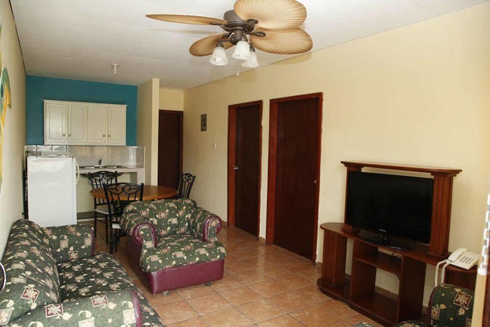 Apart Hotel Pico Bonito La Ceiba Extérieur photo