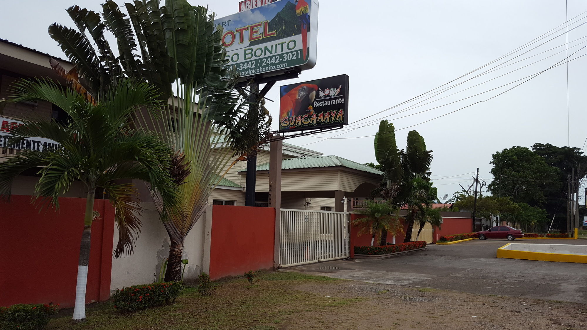 Apart Hotel Pico Bonito La Ceiba Extérieur photo