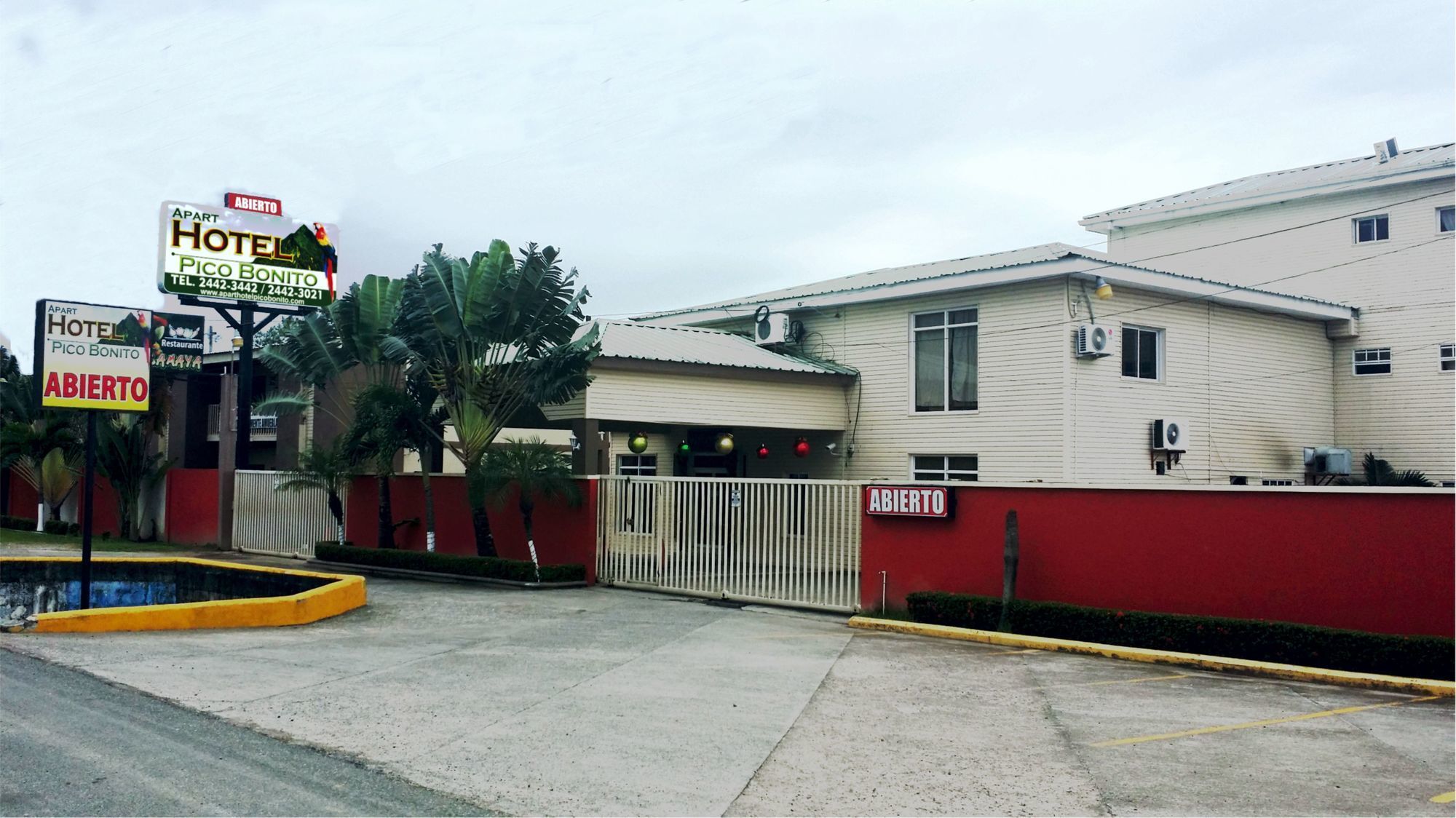 Apart Hotel Pico Bonito La Ceiba Extérieur photo